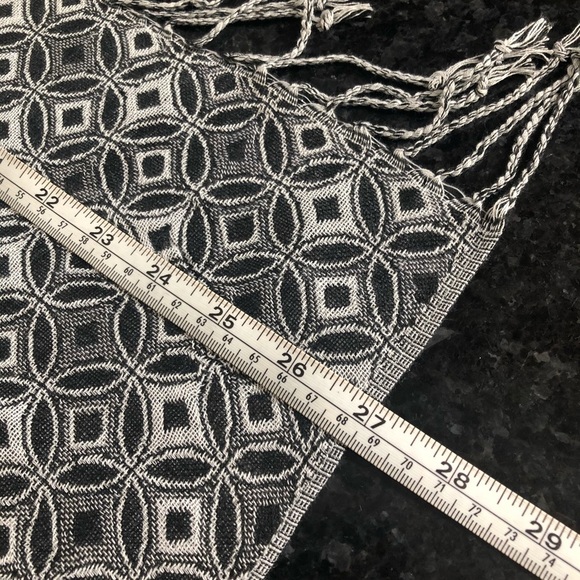 Waverly Pashmina Grey and Black Scarf Wrap - Picture 4 of 5